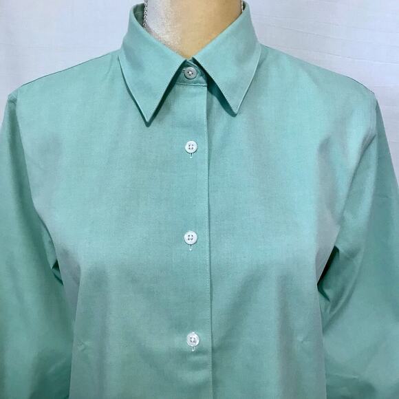 Foxcroft NWOT Button Down Shirt Women 8 - Picture 2 of 10